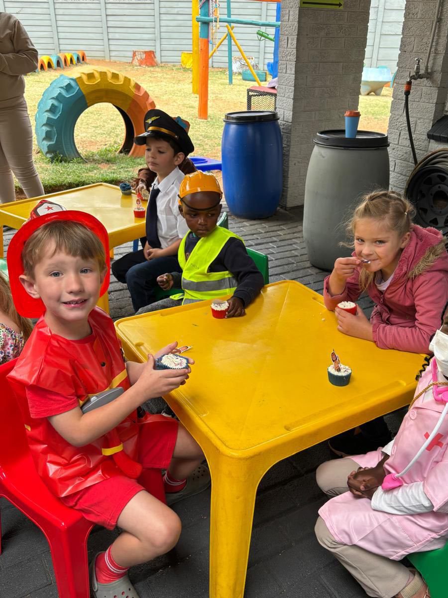 557594330_122141756804890238_4468499385112507580_n (1)